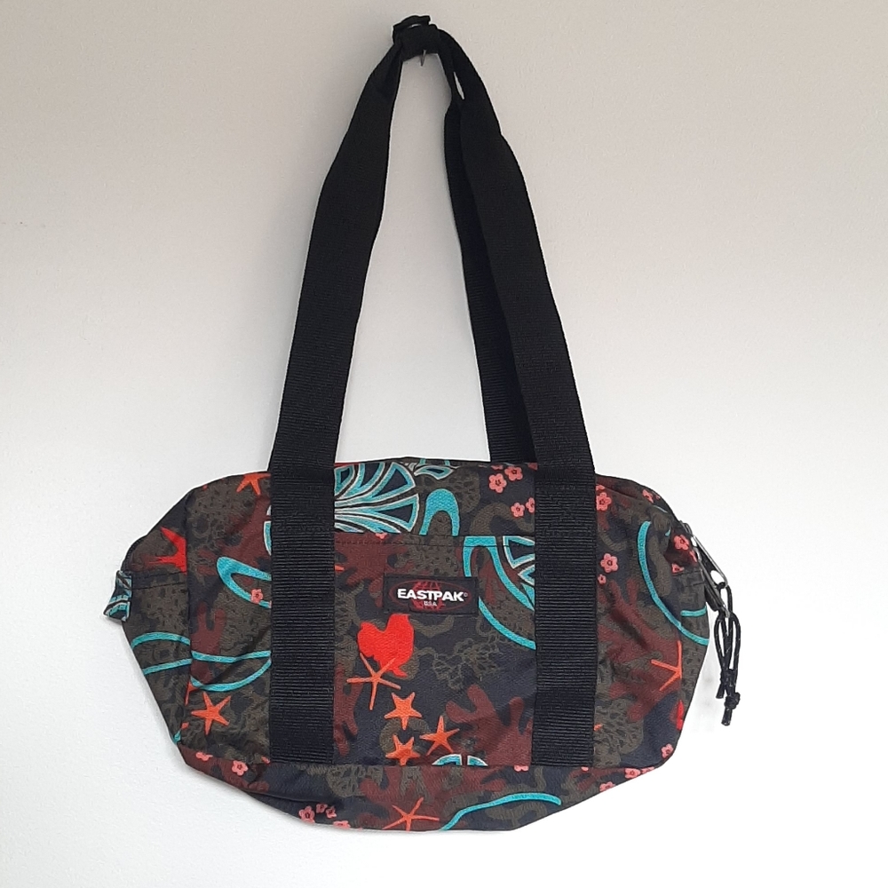 Eastpak duffelbag